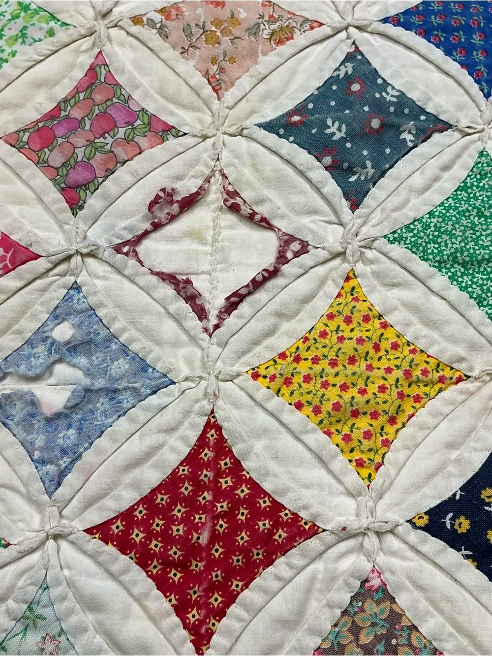 Vintage hand stitched cathedral window multicolored quilt 79 x 97 USA made